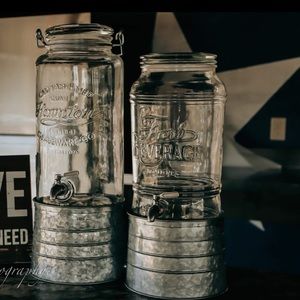 Drink Container dispenser